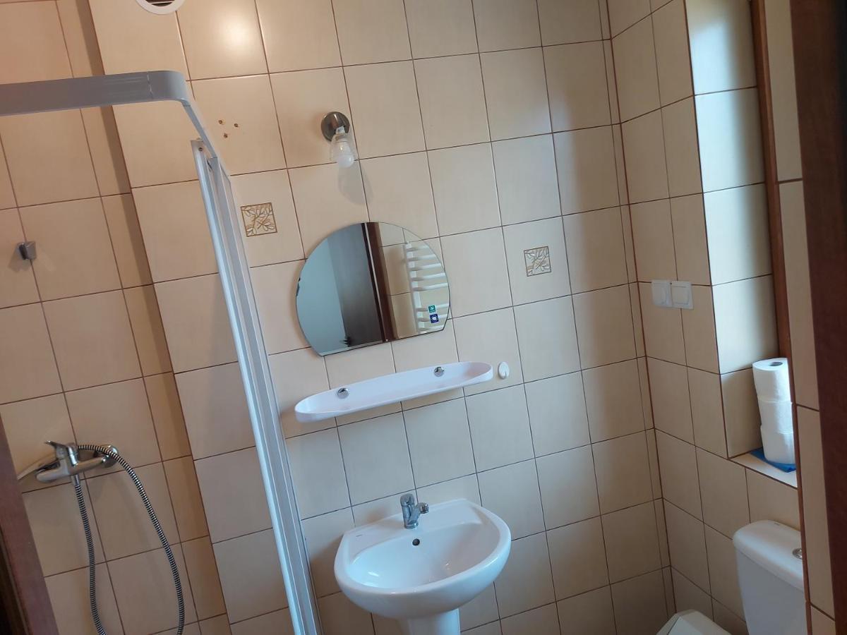 Pokoje Goscinne Tomasz Międzywodzie Kültér fotó